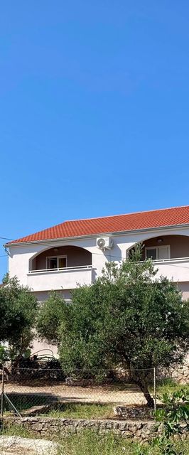Apartmanok A Tenger Mellett Tkon Pasman - 23194