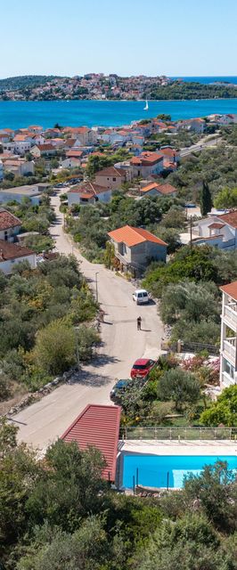 Apartmanok Családok Részére Medencével Stupin Celine, Rogoznica - 23257 Stupin Čeline