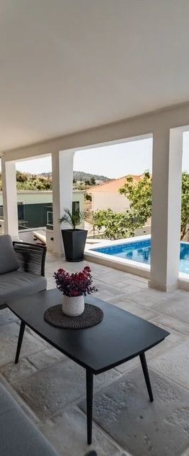 Luxusvilla A Tenger Mellett Medencével Razanj, Rogoznica - 23572 Ražanj