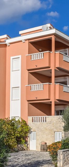 Apartments Ilija Novalja