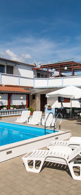 Apartment Den Tribunj