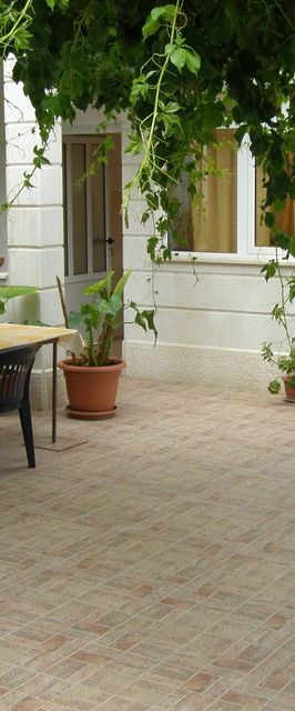 Apartments Marija Hvar II III