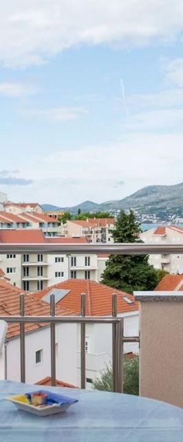 Apartment Slavica Okrug Gornji