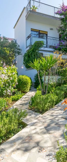 House Igor Rogoznica