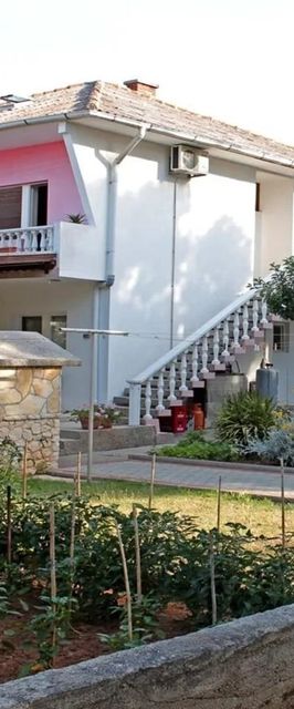 Apartments Vinko Vir