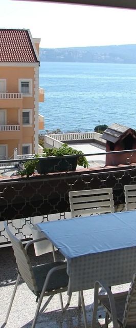 Apartments Milka Seget Donji