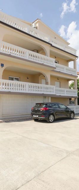 Apartments Sabina Vodice
