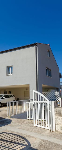 Apartments Marika Hvar