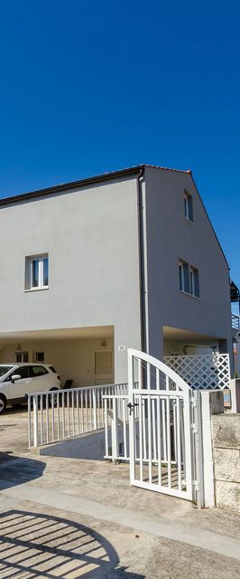 Apartments Marika Hvar