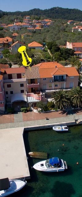 Apartments Ivan Poljana