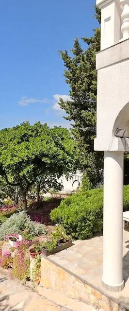 Apartments Djurdja by the sea Murter