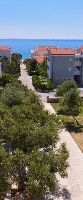 Apartments Boris Novalja