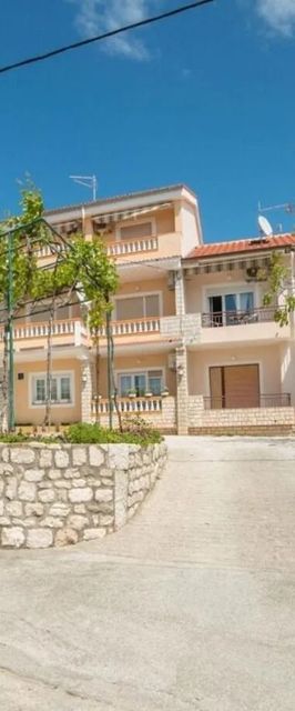 Apartments Dušan Banjol II