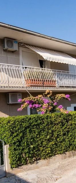 Apartment Ivica Slatine