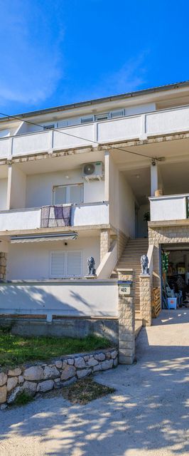 Apartment Ren Kampor