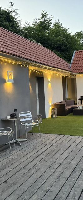 Házikó a város felett  Pécs