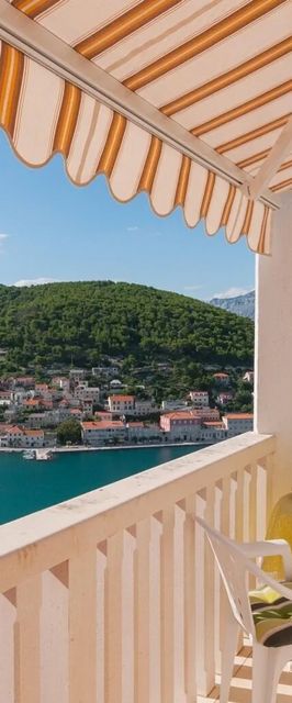 Apartments Mira Pucisca