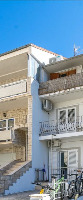 Apartment Vela Podgora