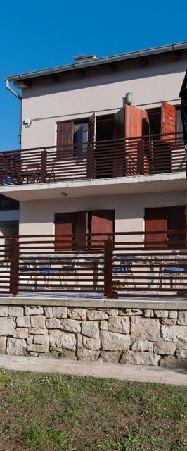 Apartments Tiho Preko