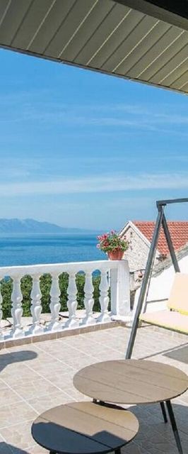 Apartment Jure Brist