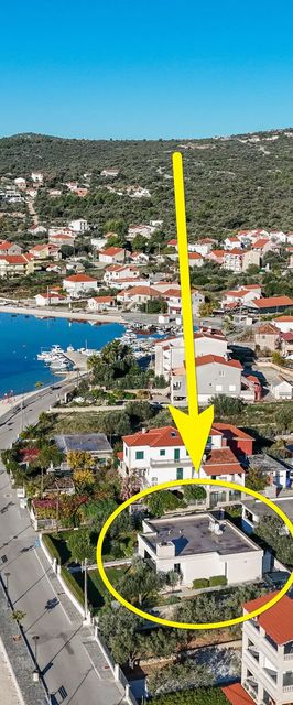 House Pazanin Vinisce