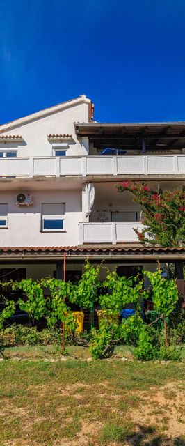 Apartments Davorka Kampor