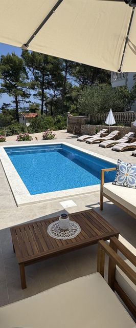 Apartments and Room Villa Makaj Basina