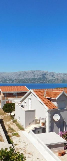 Apartments Coloured Povlja