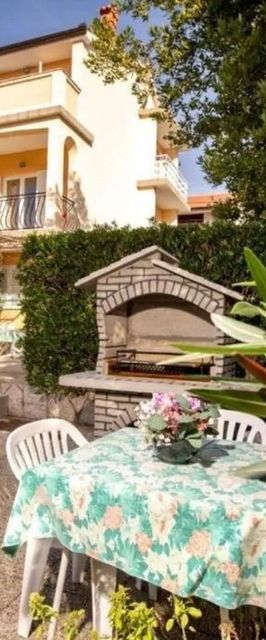 Apartments BePa Lopar