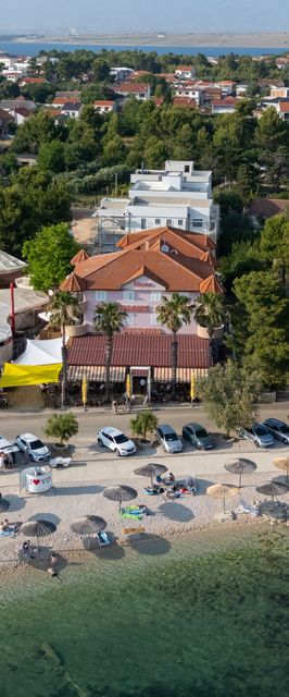 Apartments Monika Vir