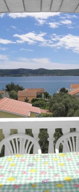 Apartments Vese Sv. Petar