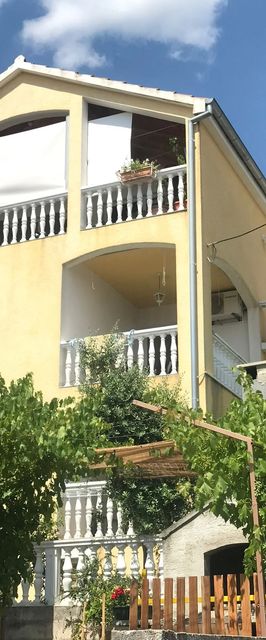 Apartments Sandra Kruševo