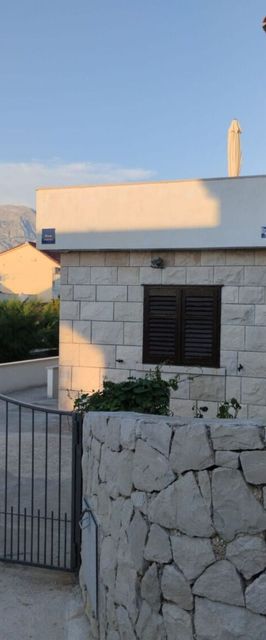 Apartments Rajko Povlja