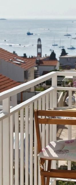 Apartment Ljilja Hvar