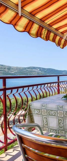 Apartment VV Seget Vranjica