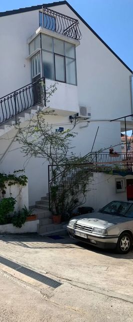 Apartments Josip Rogoznica II