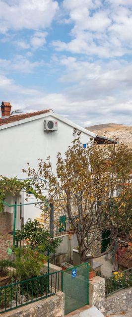 Apartment Goran Okrug Donji II