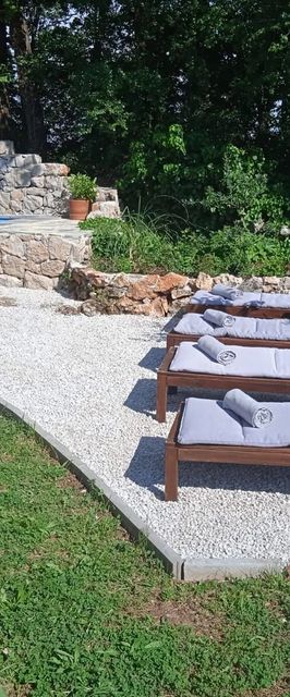 House Mali dvori Krivodol