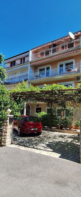 Apartments Domino Selce