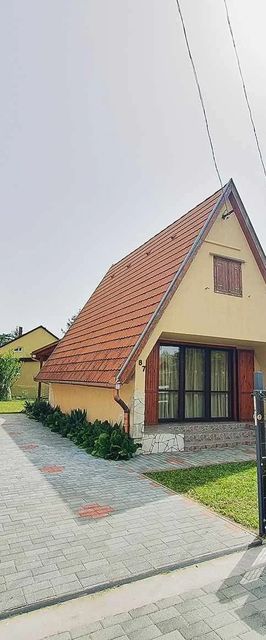 Sándor Nyaraló Balatonmáriafürdő