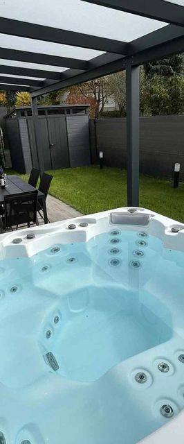 Waikiki Apartman House with Jacuzzi Siófok