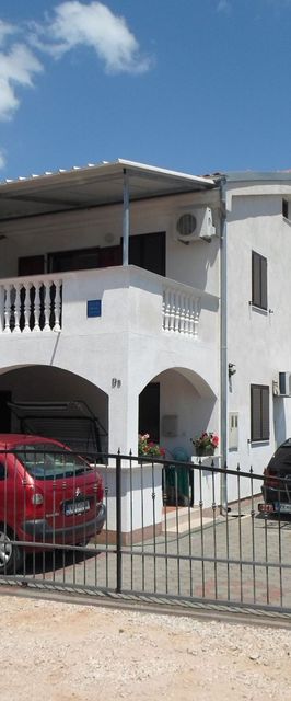 Apartments Marijan Drage