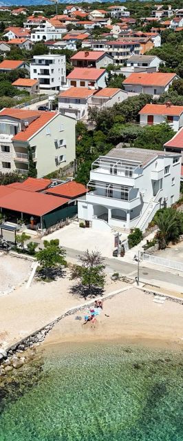 Apartments Lea Mandre