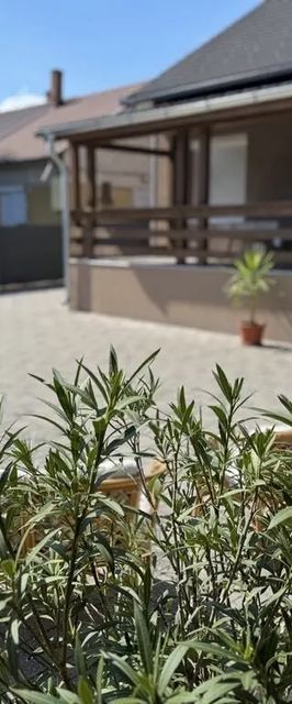 Potecz Apartmanház Balatonfenyves