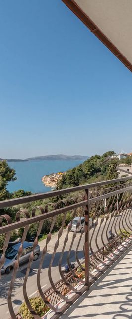 Apartments Mirjana Trogir