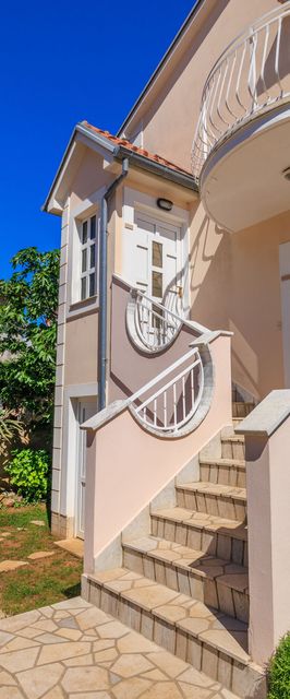 Apartments Villa Mala Povile