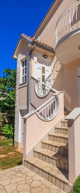 Apartments Villa Mala Povile