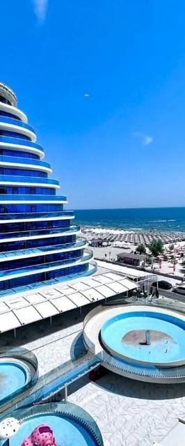 Apartament White Titanic Mamaia Nord
