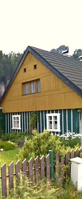 Soukromí pod skalami