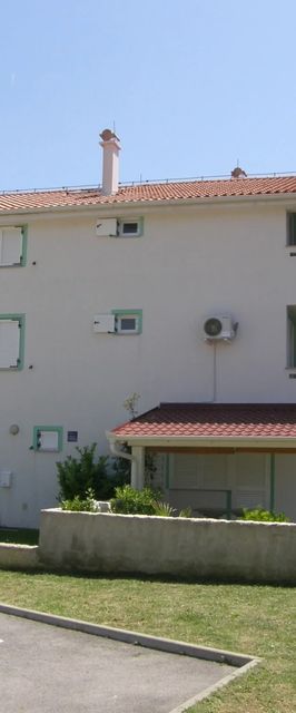 Apartment Knezevic Baska